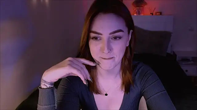 LilyFarey online show from 25, 12, 2024