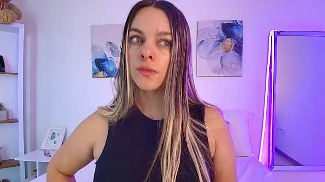 Isabella Harley online show from 11, 7, 2026