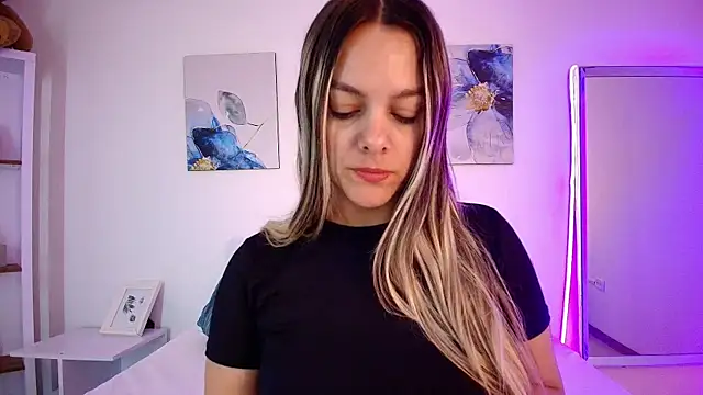 Isabella Harley online show from 19, 6, 2026
