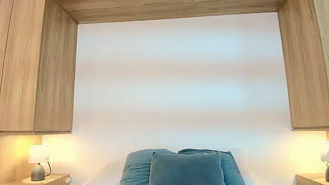 Isabella Harley online show from 27, 9, 2025