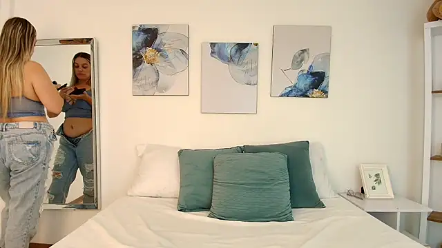 Isabella Harley online show from 21, 4, 2026