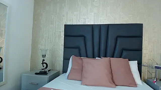 Isabella Harley online show from 16, 1, 2026