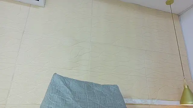 Sweet baby hellen online show from 28, 10, 2025