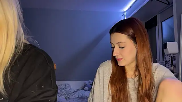 Uniarten online show from 12, 11, 2025