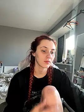 Snapshot of Uniarten chatting on 13, 1, 2026 Uniarten online show from 13, 1, 2026