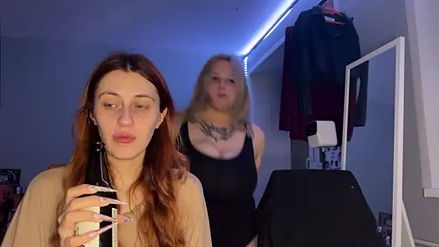 Uniarten online show from 9, 11, 2025