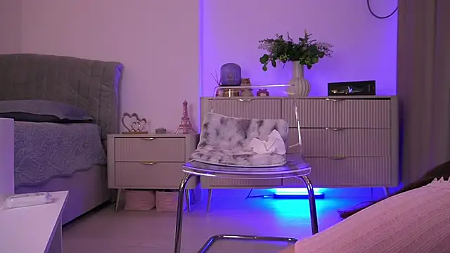 lildiaa online show from 9, 7, 2026