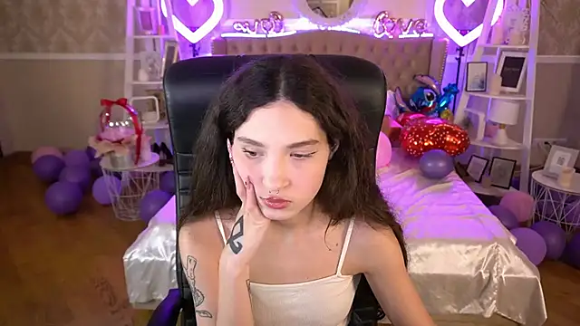 BabyFlowerr online show from 7, 2, 2025