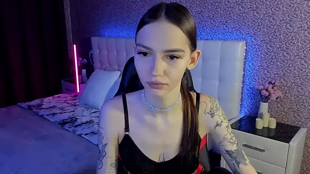 SophieCatty online show from 24, 2, 2025