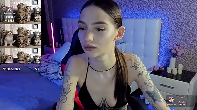 SophieCatty online show from 20, 2, 2025