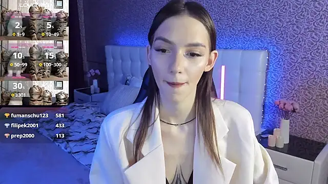 SophieCatty online show from 30, 1, 2025