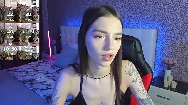 SophieCatty online show from 7, 2, 2025