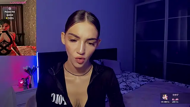 SophieCatty online show from 4, 10, 2025