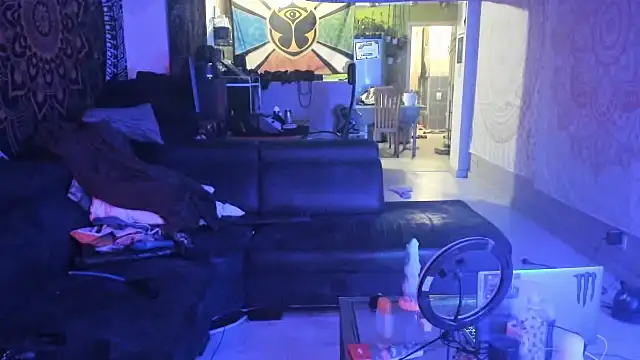 Snapshot of slankecrosdresser chatting on 6, 2, 2025 slankecrosdresser online show from 6, 2, 2025