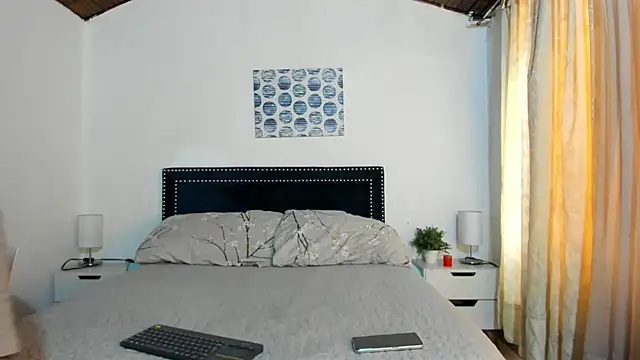 ZulyMichels online show from 14, 11, 2025