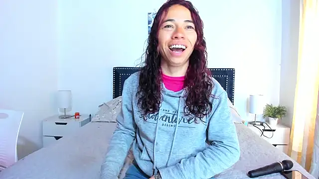 ZulyMichels online show from 16, 10, 2025