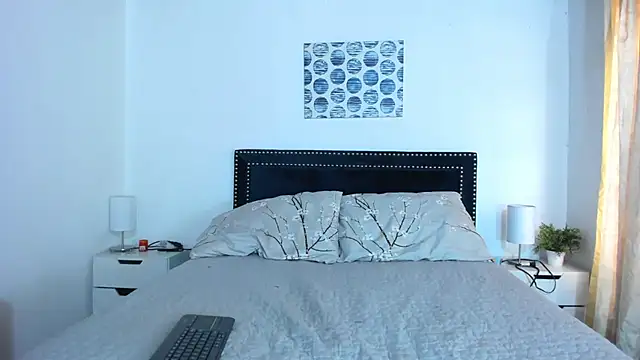 ZulyMichels online show from 11, 10, 2025