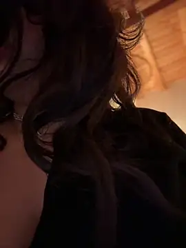 marcimaa online show from 8, 11, 2025