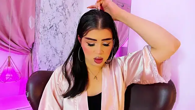 Alexandra Hornny online show from 12, 3, 2025