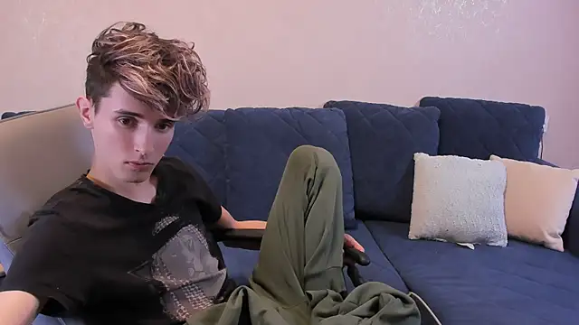 James Mills online show from 9, 12, 2024