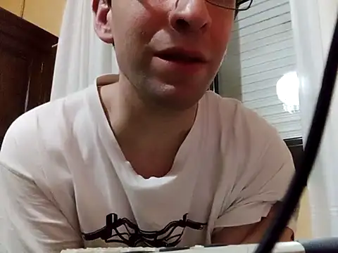 Snapshot of White_rabbit_ chatting on 12, 3, 2025 White rabbit online show from 12, 3, 2025