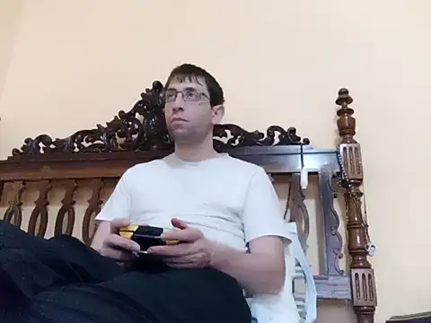 Snapshot of White_rabbit_ chatting on 7, 2, 2025 White rabbit online show from 7, 2, 2025