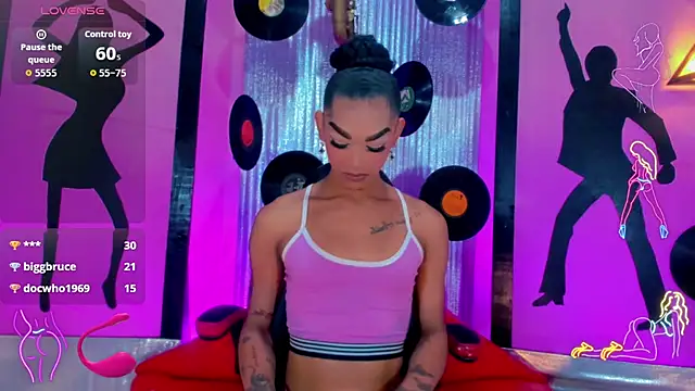 nickyminach  online show from 1, 11, 2025