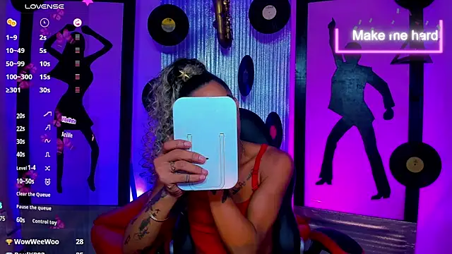 nickyminach  online show from 15, 2, 2026