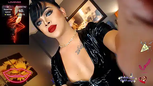 MarryQueen22 online show from 6, 11, 2025