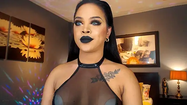 MarryQueen22 online show from 21, 4, 2026