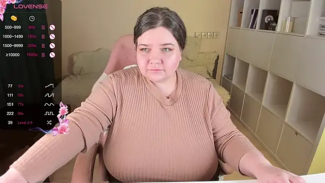 Snapshot of PlumPie chatting on 26, 9, 2025 PlumPie online show from 26, 9, 2025