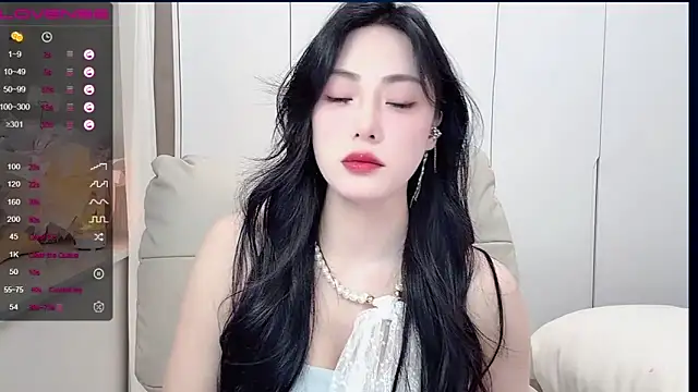 uuxiaocai online show from 7, 4, 2026