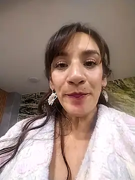 agyness bell online show from 27, 5, 2026