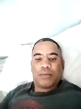 Snapshot of Purplejuice777 chatting on 6, 2, 2026 Purplejuice777 online show from 6, 2, 2026