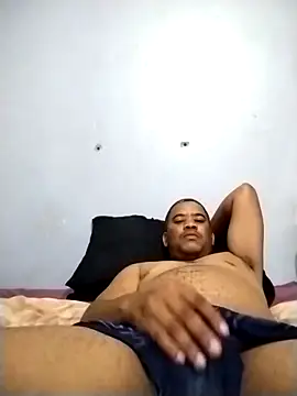 Snapshot of Purplejuice777 chatting on 13, 2, 2026 Purplejuice777 online show from 13, 2, 2026