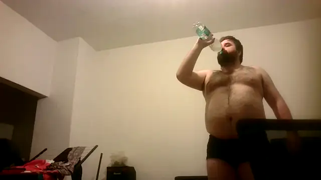 Snapshot of Superbearc89 chatting on 6, 11, 2025 Superbearc89 online show from 6, 11, 2025
