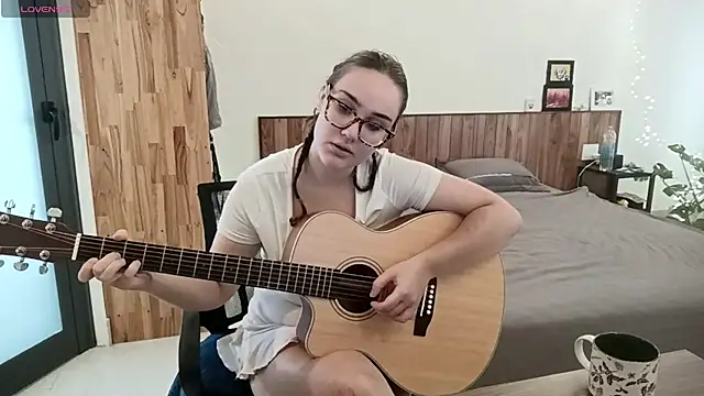 mia boone online show from 16, 5, 2026