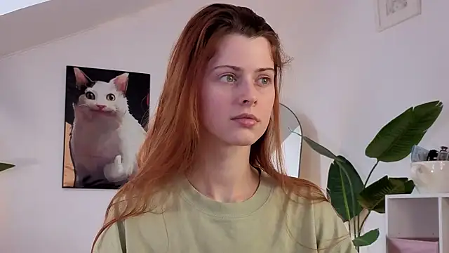 doll lesli online show from 21, 4, 2026