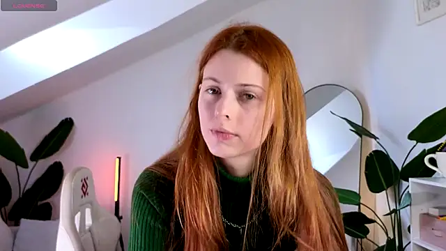 doll lesli online show from 8, 10, 2025