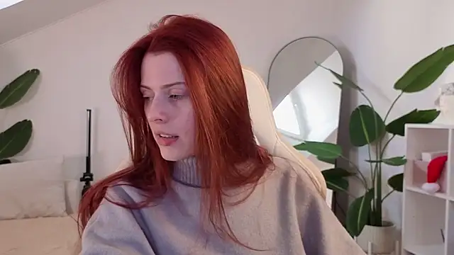 doll lesli online show from 17, 12, 2025