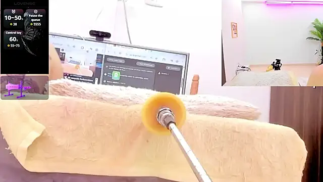 Paulina Davis  online show from 14, 3, 2026