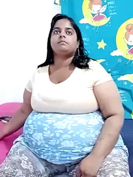 Snapshot of SusanaEshwar chatting on 11, 5, 2026 SusanaEshwar online show from 11, 5, 2026