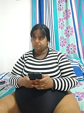 Snapshot of SusanaEshwar chatting on 14, 6, 2026 SusanaEshwar online show from 14, 6, 2026
