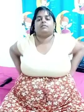Snapshot of SusanaEshwar chatting on 26, 5, 2026 SusanaEshwar online show from 26, 5, 2026