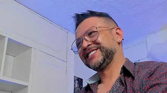 MrFrank tattoo online show from 14, 2, 2025