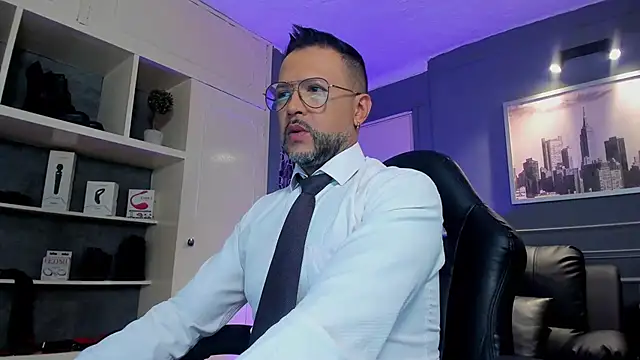 MrFrank tattoo online show from 30, 9, 2025