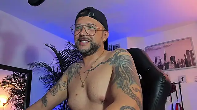 MrFrank tattoo online show from 30, 1, 2025