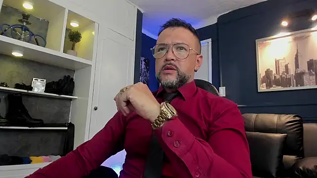 Snapshot of MrFrank_tattoo chatting on 6, 7, 2026 MrFrank tattoo online show from 6, 7, 2026
