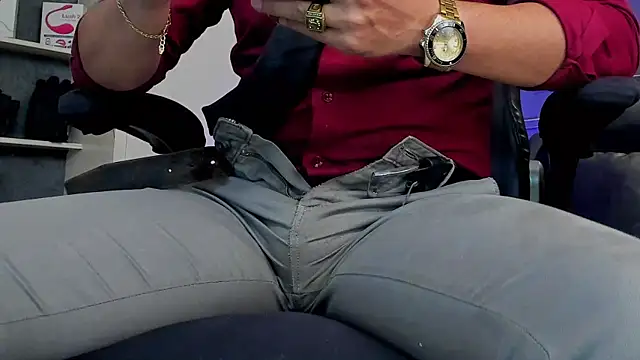 MrFrank tattoo online show from 11, 9, 2025