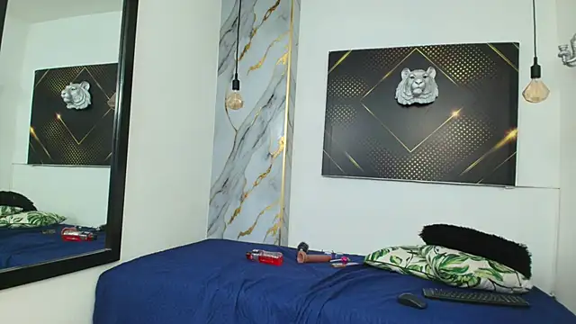 oliver  brown online show from 5, 11, 2025